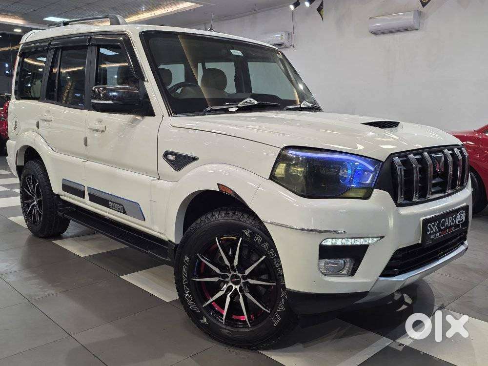 Mahindra Scorpio Classic 2.2 S 11 Mt 7 Str, 2022, Diesel