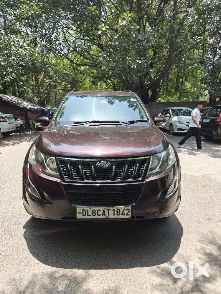 Mahindra Xuv500 December 2017 Diesel 63000 Km Driven