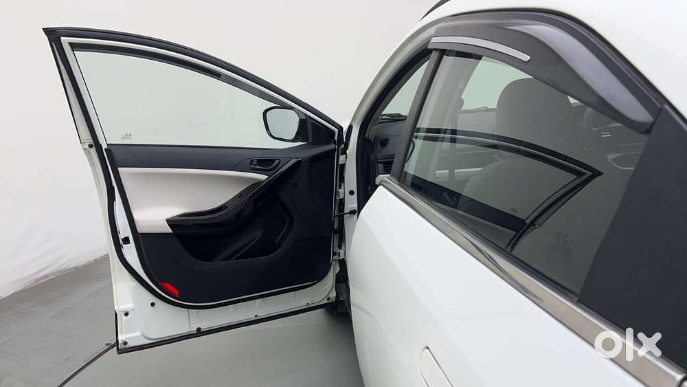 Tata Curvv Pure Plus S 1.2 Revotron Petrol 7dca, 2024, Petrol