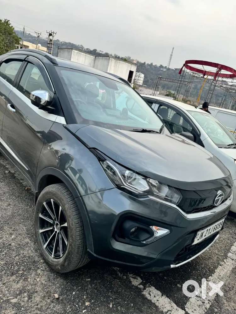 Tata Nexon 2023 Diesel Well Maintained