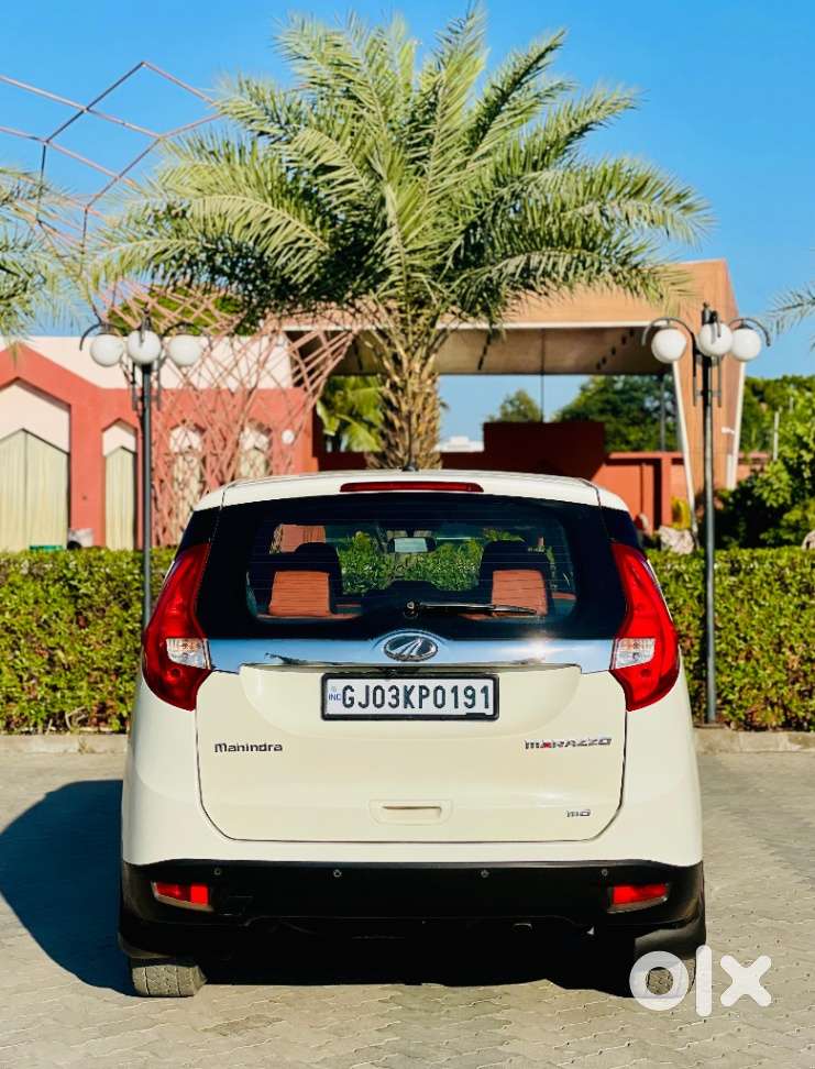 Mahindra Marazzo M6 8Str, 2018, Diesel - Cars in Nana Varachha