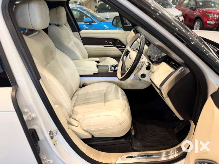 Land Rover Range Autobiography Lwb 4.4 Petrol 7 Str, 2023, Petrol