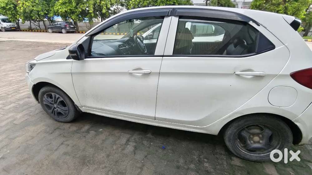 Tata Tiago 2020 Cng+patrol 304000 Km Driven