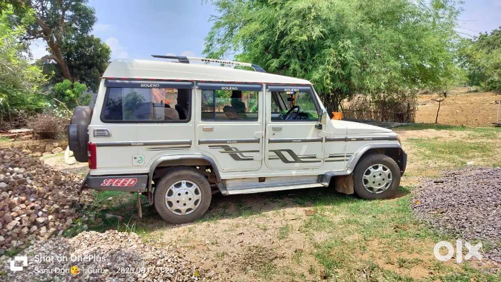 Mahindra Bolero Neo Plus 2013