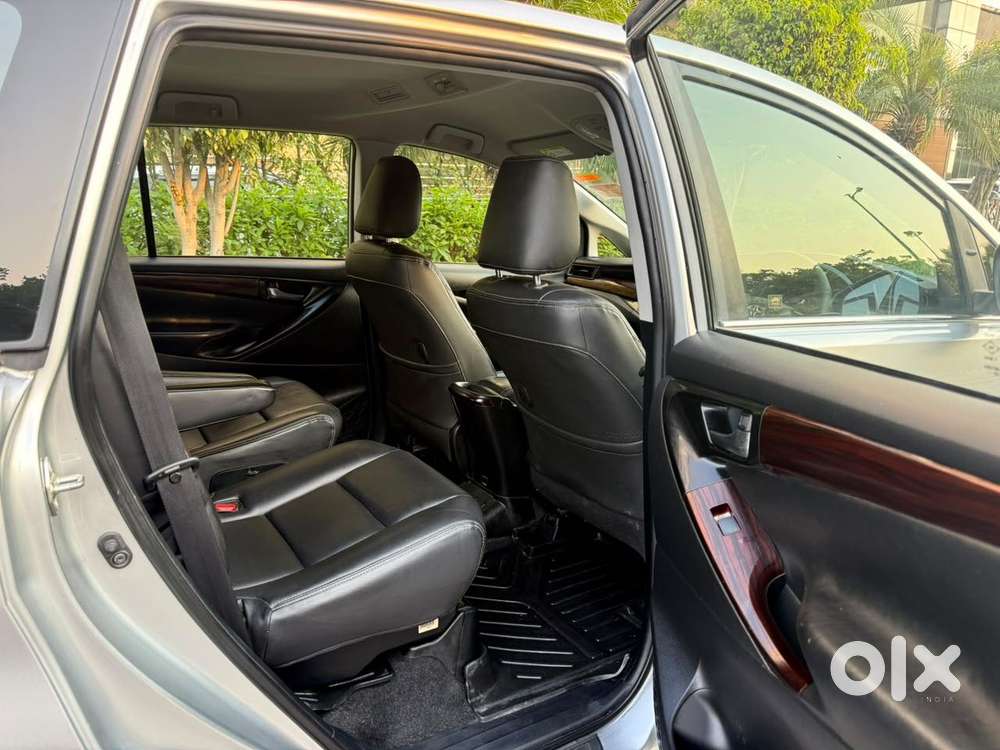 Toyota Innova Crysta 2.4 G Mt, 2021, Diesel