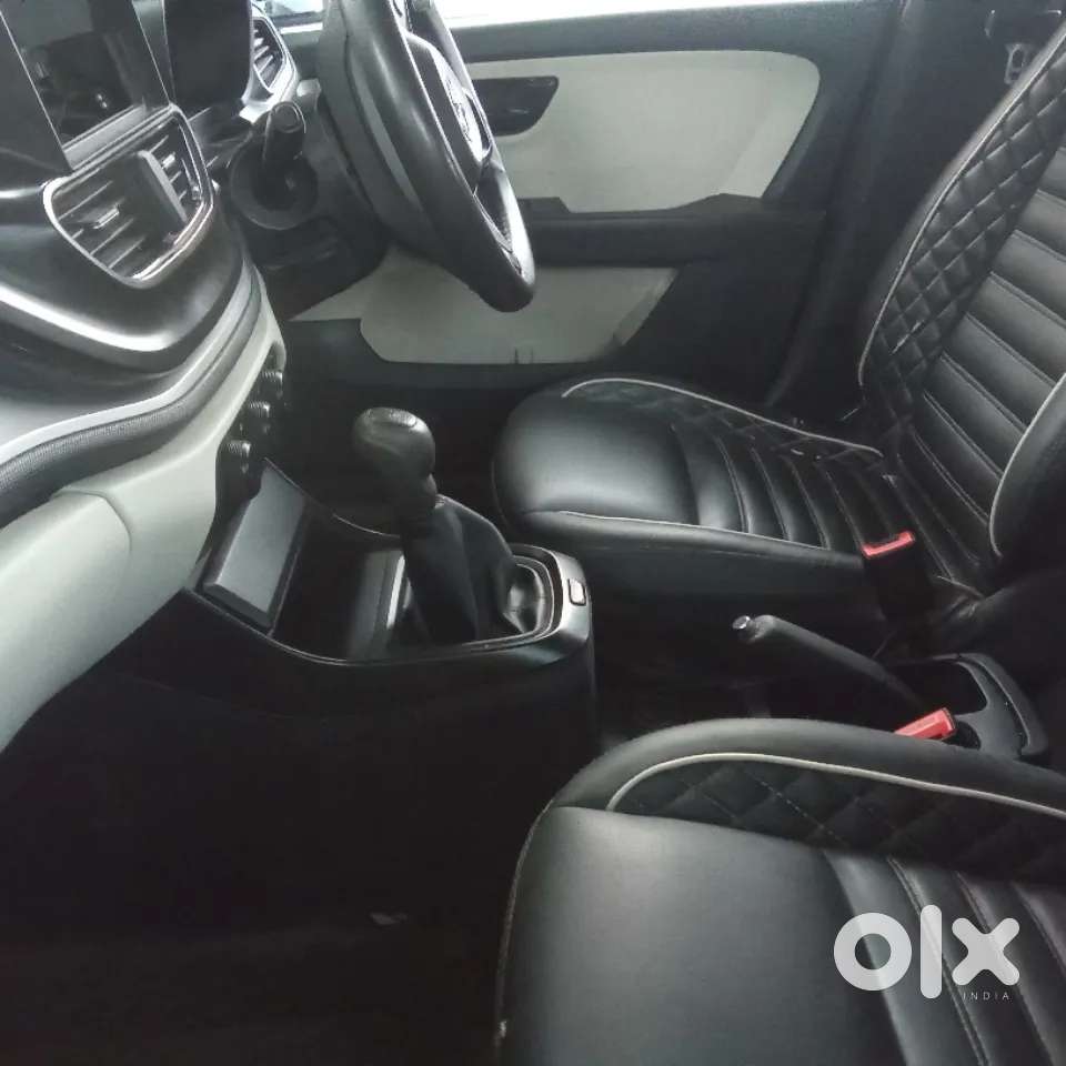 Tata Altroz Xe Petrol, 2021, Petrol