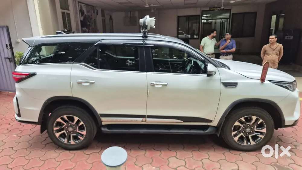 Toyota Fortuner Legender 2024 Diesel