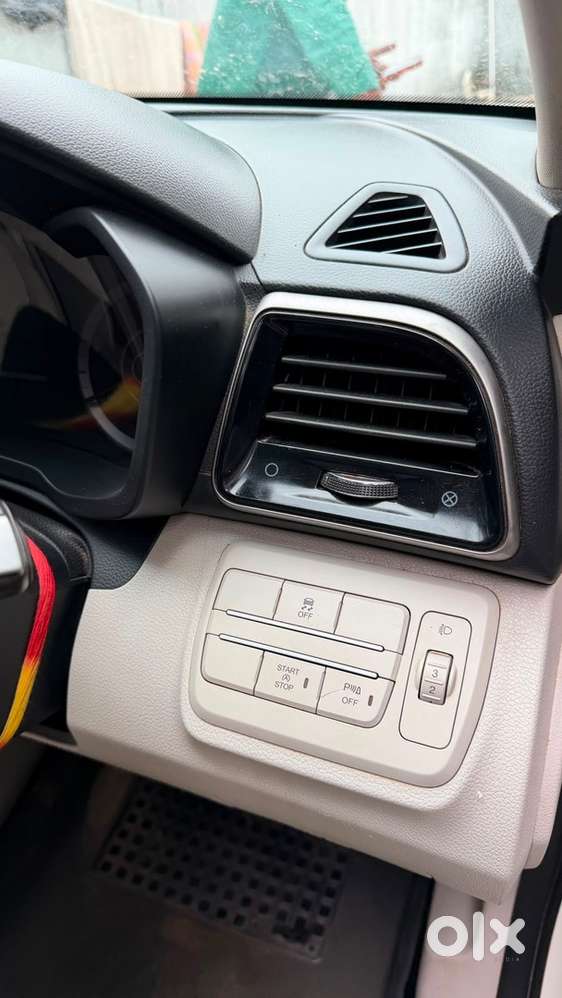 Mahindra Xuv300 2020 Petrol