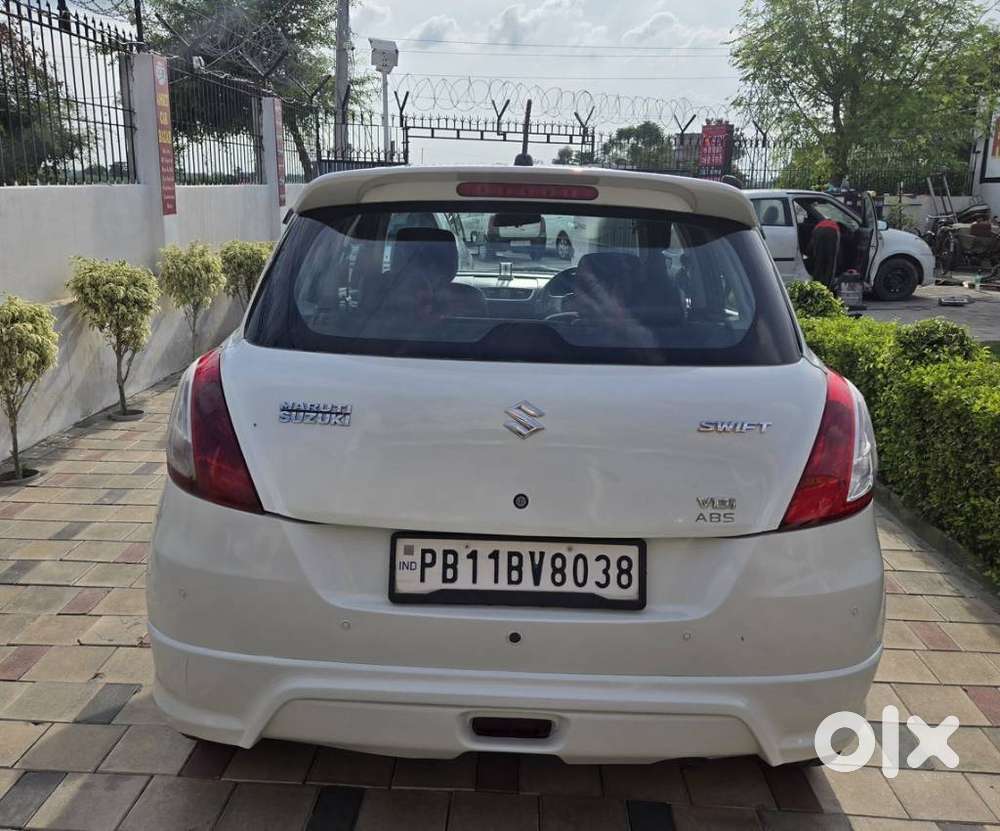 Maruti Suzuki Swift Vdi, 2015, Diesel