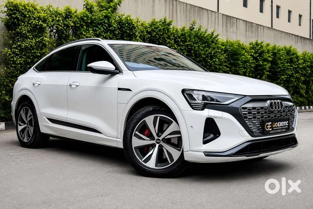 Audi Q8 E-tron, 2023, Electric
