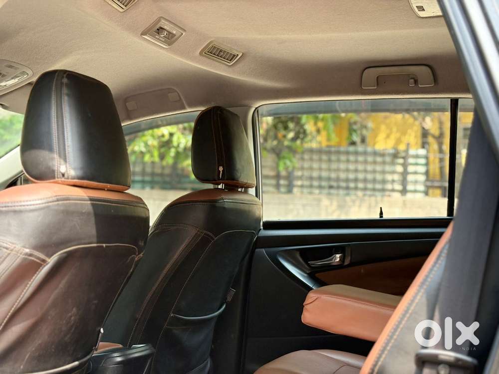 Toyota Innova Crysta 2.4 G Mt, 2019, Diesel