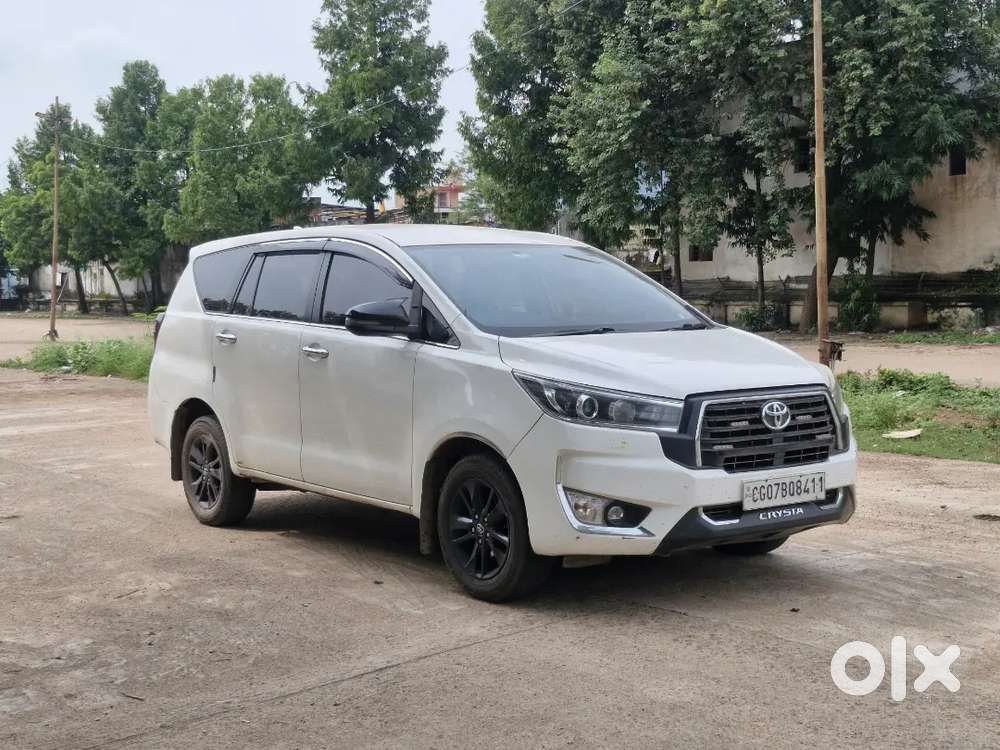 Toyota Innova Crysta 2019