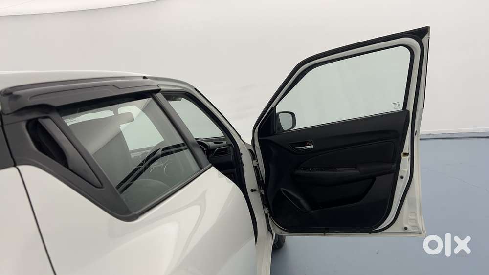 Maruti Suzuki Swift Amt Vxi, 2019, Petrol