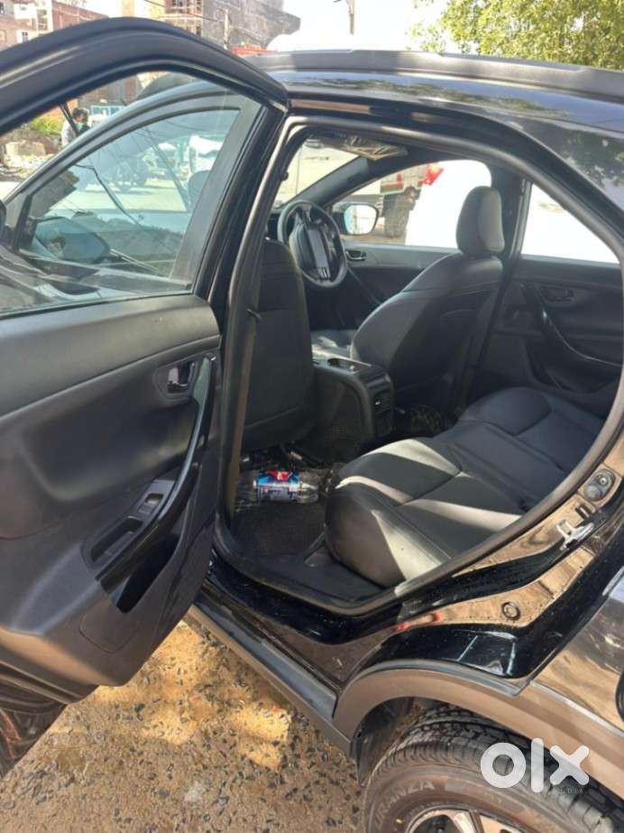 Tata Nexon Creative 1.2 Revotron Petrol 6 Mt, 2024, Petrol