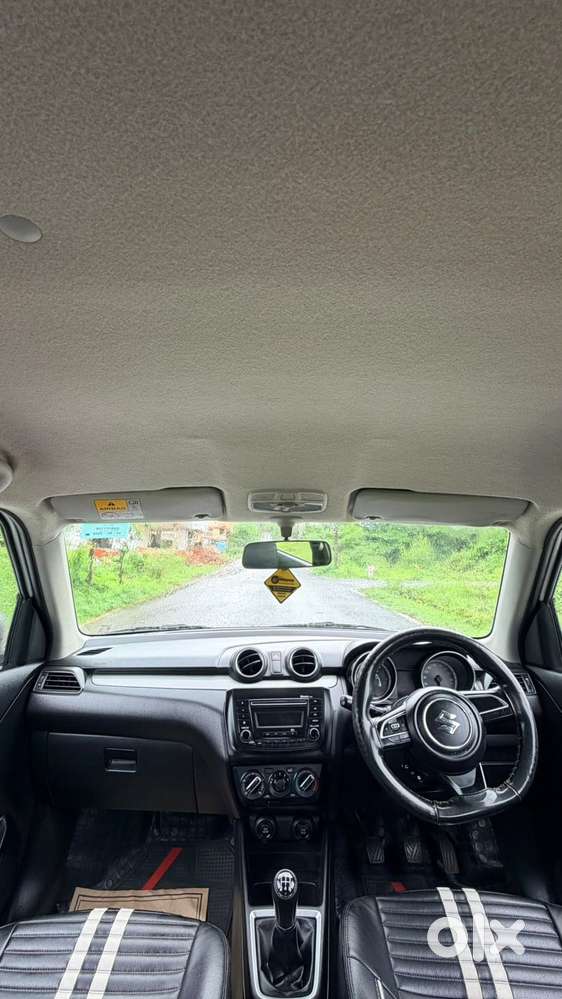 Maruti Suzuki Swift Vxi, 2020, Petrol
