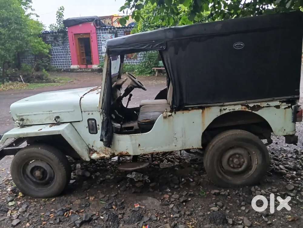 Mahindra Short Jeep