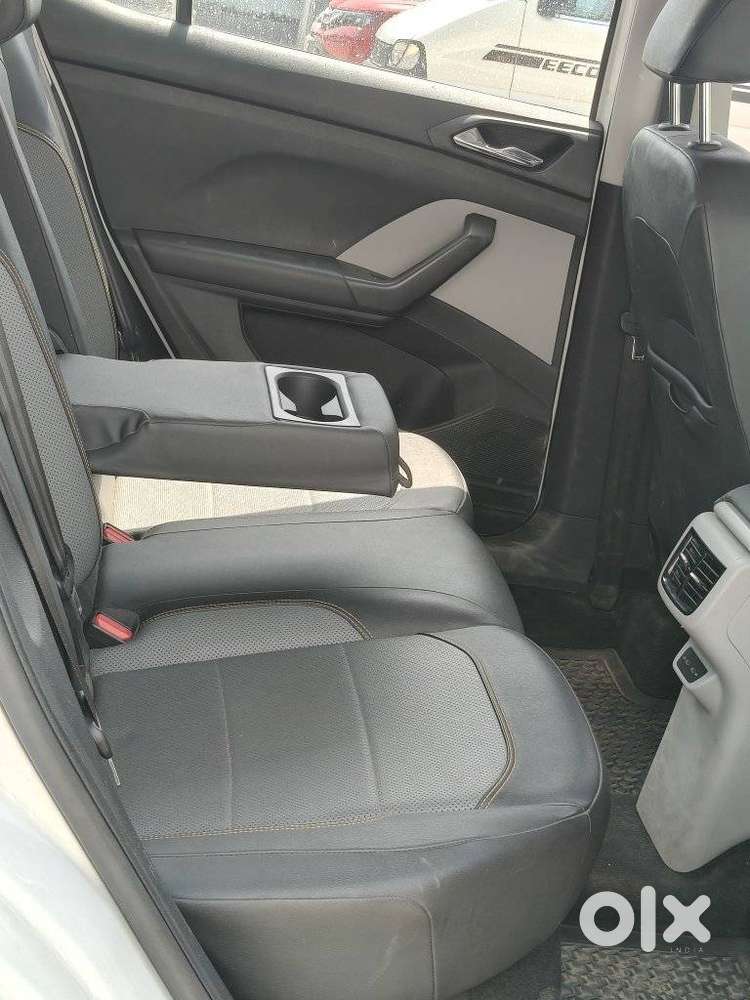 Skoda Kushaq 1.0 Tsi Style, 2023, Petrol