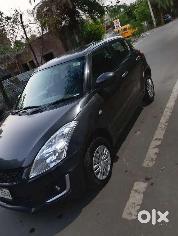 Maruti Suzuki Swift 2016