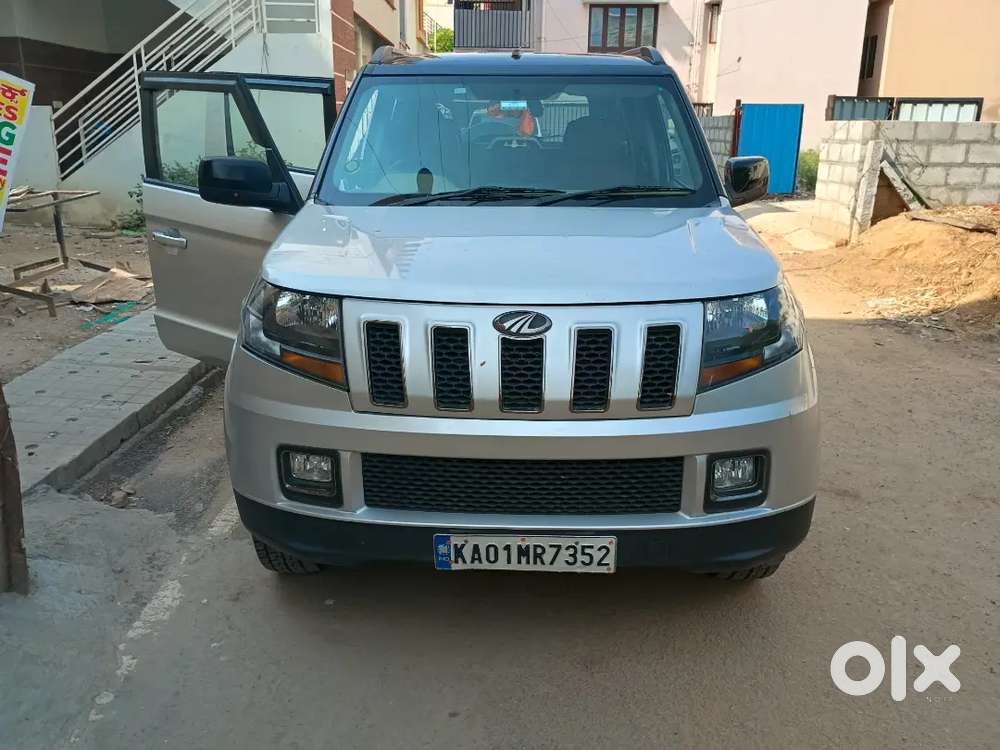 Mahindra Tuv 300 2018 Diesel Well Maintained
