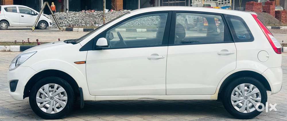 Ford Figo 1.2 Duratec Petrol Lxi, 2013, Petrol