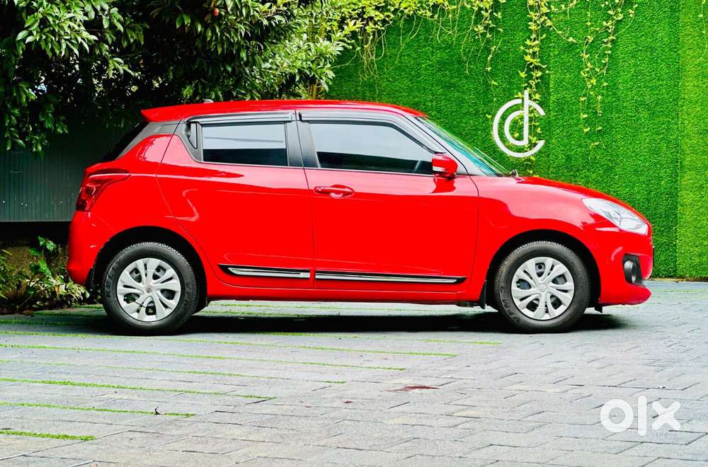 Maruti Suzuki Swift Vxi Optional, 2020, Petrol