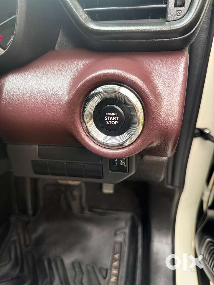 Maruti Suzuki Grand Vitara 1.5 Delta Smart Hybrid At, 2024, Petrol