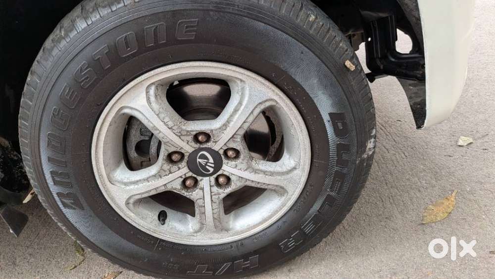 Mahindra Tuv 300 T8, 2019, Diesel