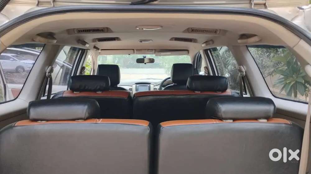 Toyota Innova 2013  Quter Tax