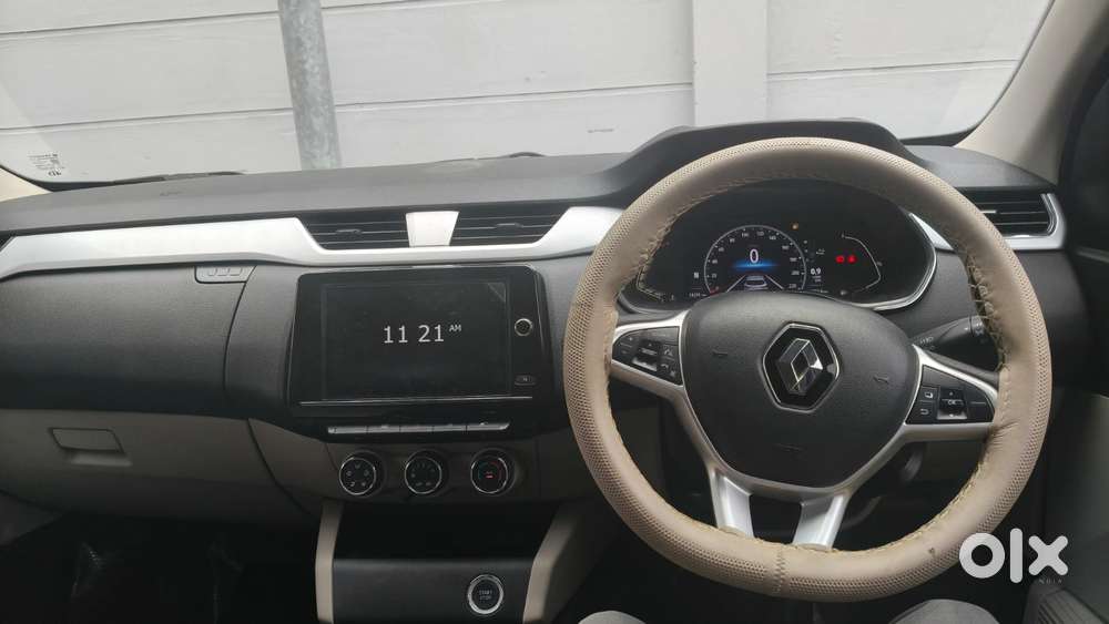 Renault Triber Rxz Easy-r Amt, 2024, Petrol