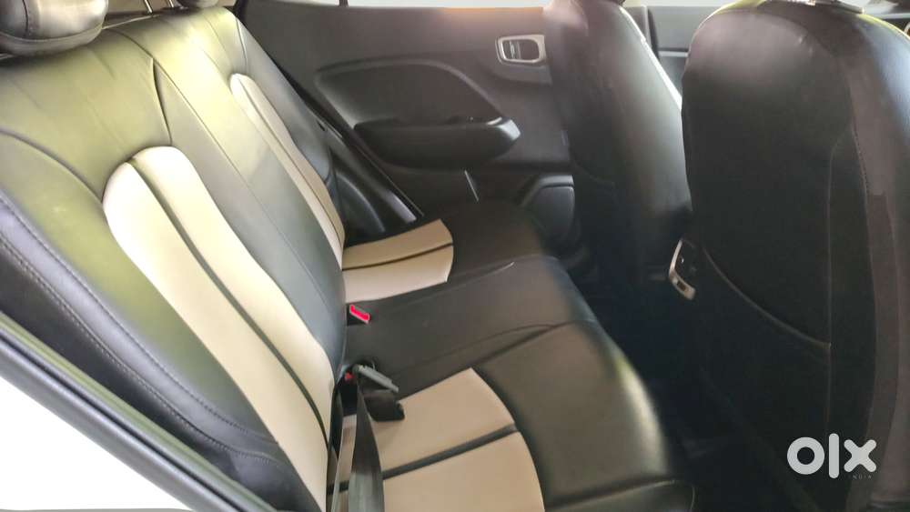 Hyundai Venue Sx Plus Turbo Dct, 2020, Petrol