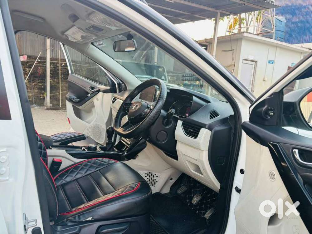Tata Nexon 1.2 Revotron Xz Plus Premium, 2023, Petrol
