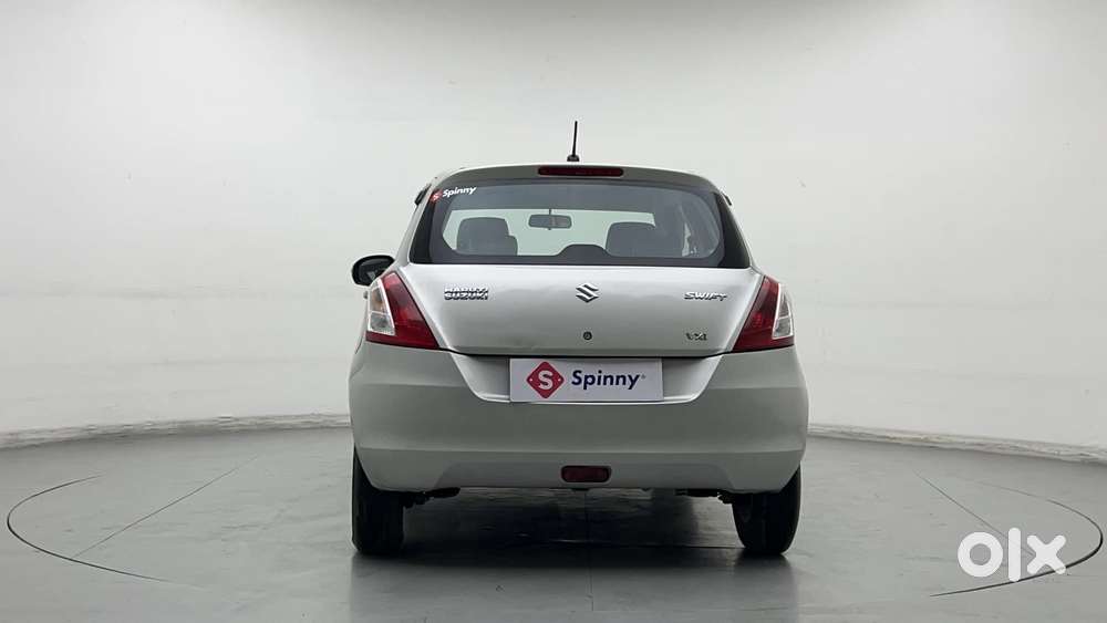 Maruti Suzuki Swift Vxi Optional, 2017, Petrol