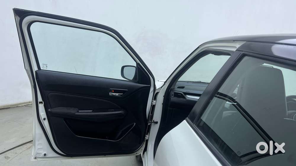 Maruti Suzuki Swift Vvt Vxi, 2023, Petrol