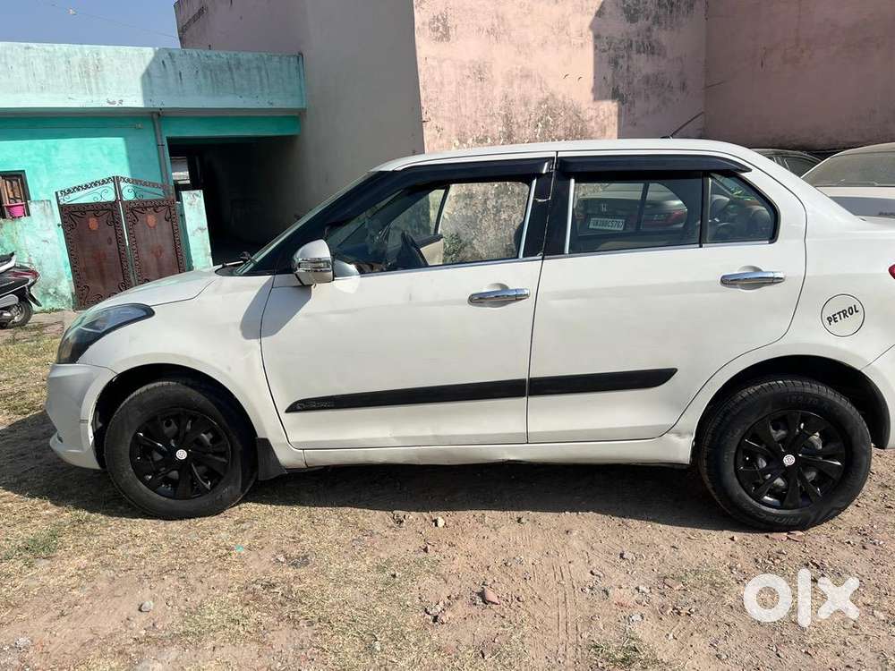 Maruti Suzuki Dzire 2016 Petrol Well Maintained