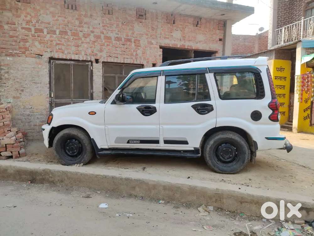 Mahindra Scorpio 2012 Diesel Manual