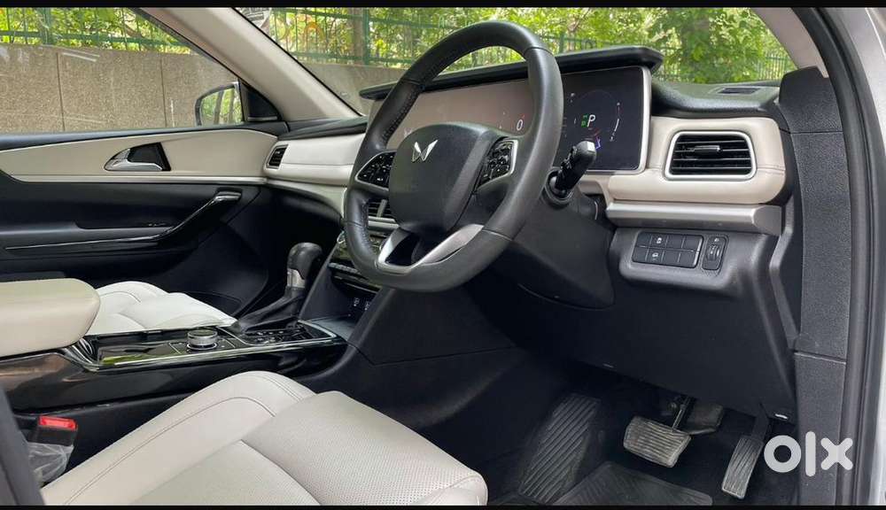 Mahindra Xuv700 Diesel 2022