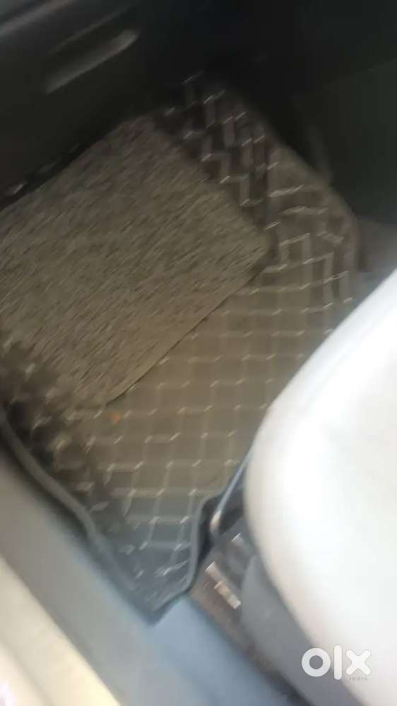 Maruti Suzuki Swift 2011 Diesel 130000 Km Driven