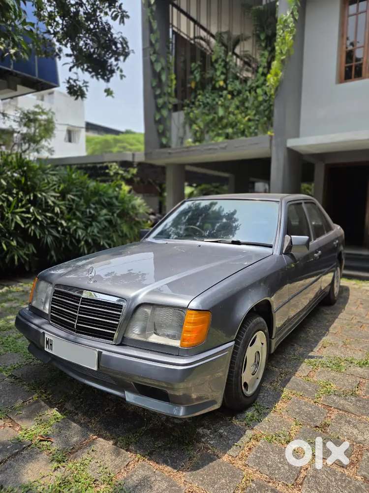 Mercedes Benz W124 E220