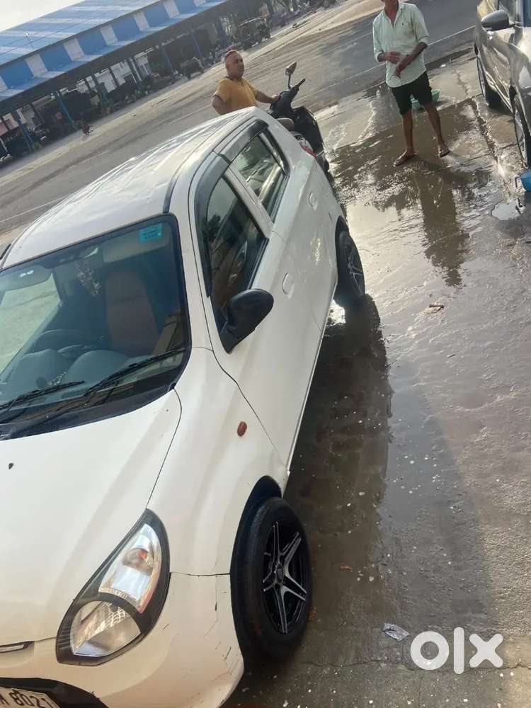 Maruti Suzuki 800 2012