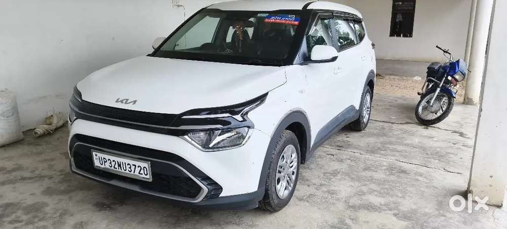 Kia Carens 1.5 Premium 2023