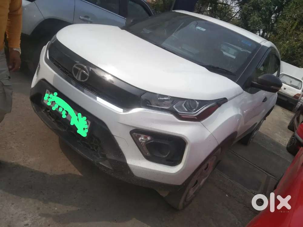 Tata Nexon 2022 Petrol