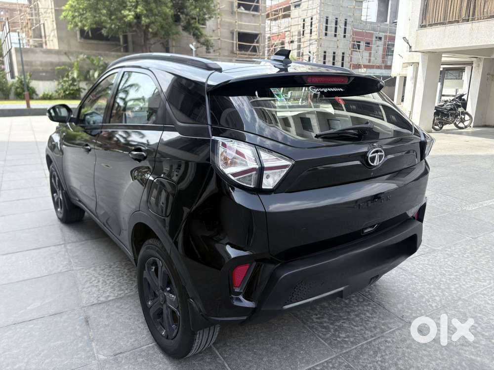 Tata Nexon 1.5 Revotorq Xza Plus (l) Dark Edition, 2022, Petrol