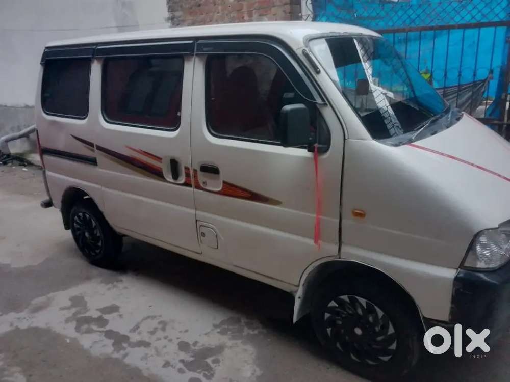 Maruti Suzuki Eeco 5 Str 2015