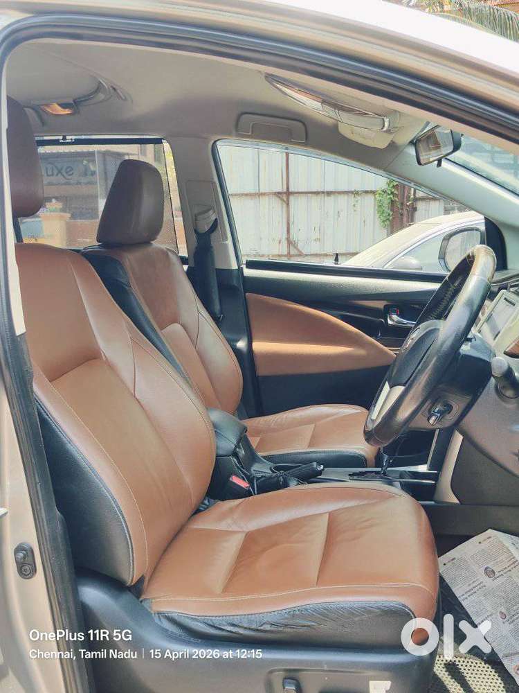 Toyota Innova Crysta 2.8z Automatic, 2016, Diesel