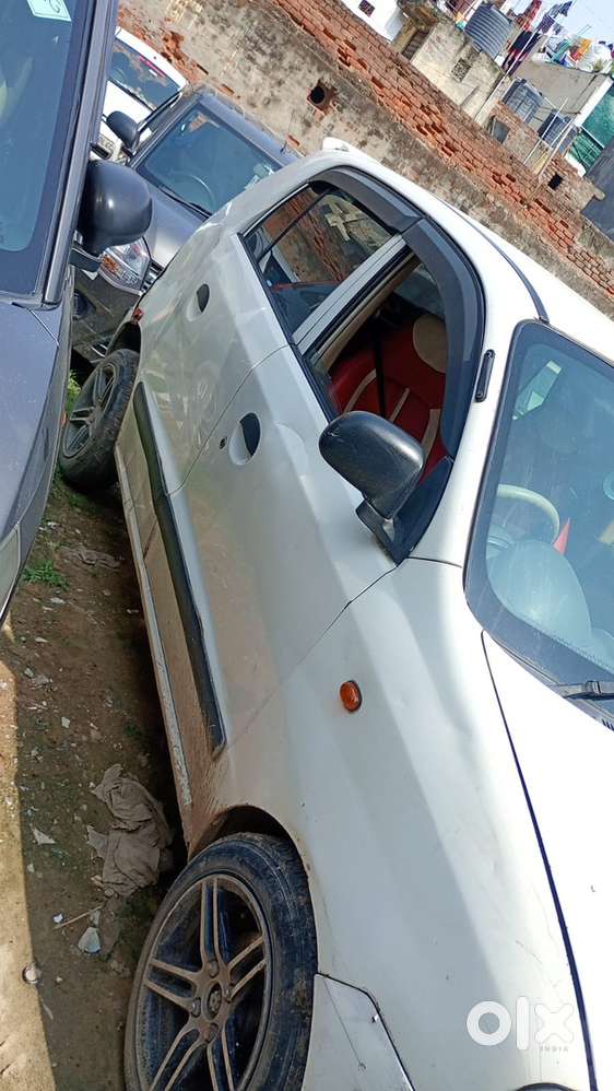 2013 Hyundai Santro Xing Gl Plus