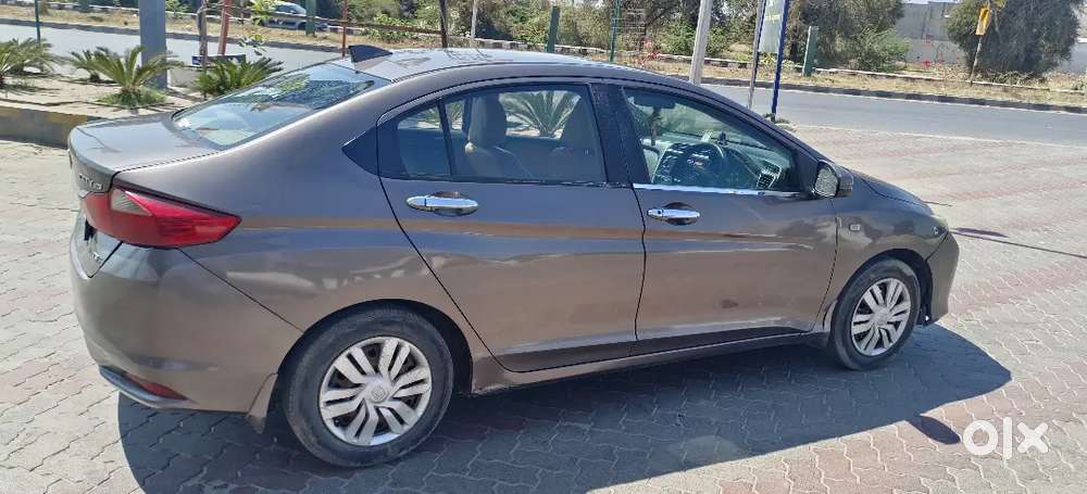 Honda City 2014 Cng & Hybrids 85000 Km Driven