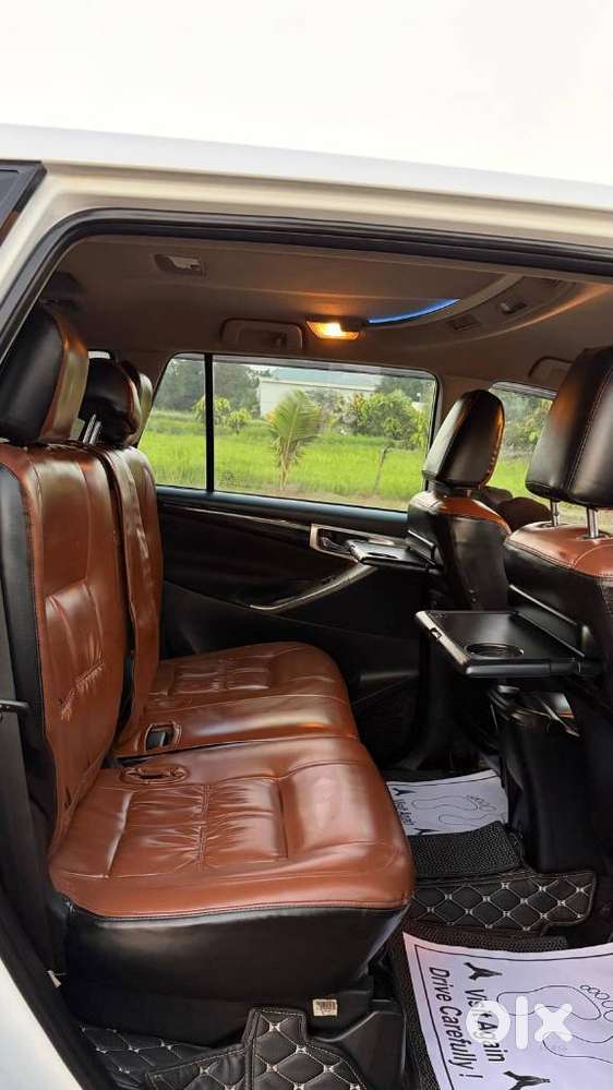 Toyota Innova Crysta 2.4 V, 2023, Diesel