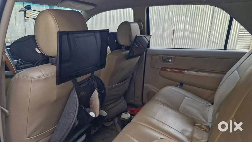 Toyota Fortuner 3.0 4x4 Manual, 2010, Diesel