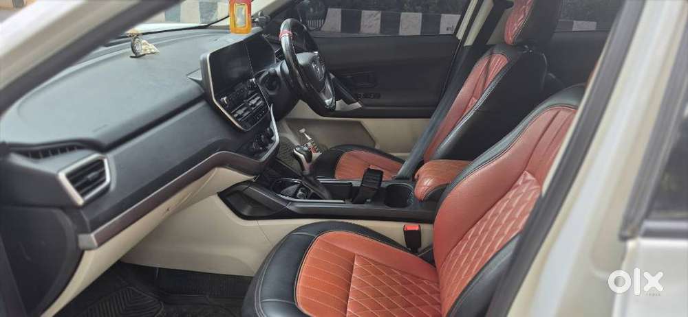 Tata Safari, 2023, Diesel