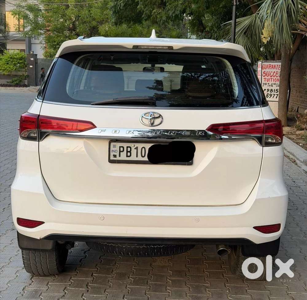 Toyota Fortuner 4x2 At 2.8 Diesel, 2017, Diesel
